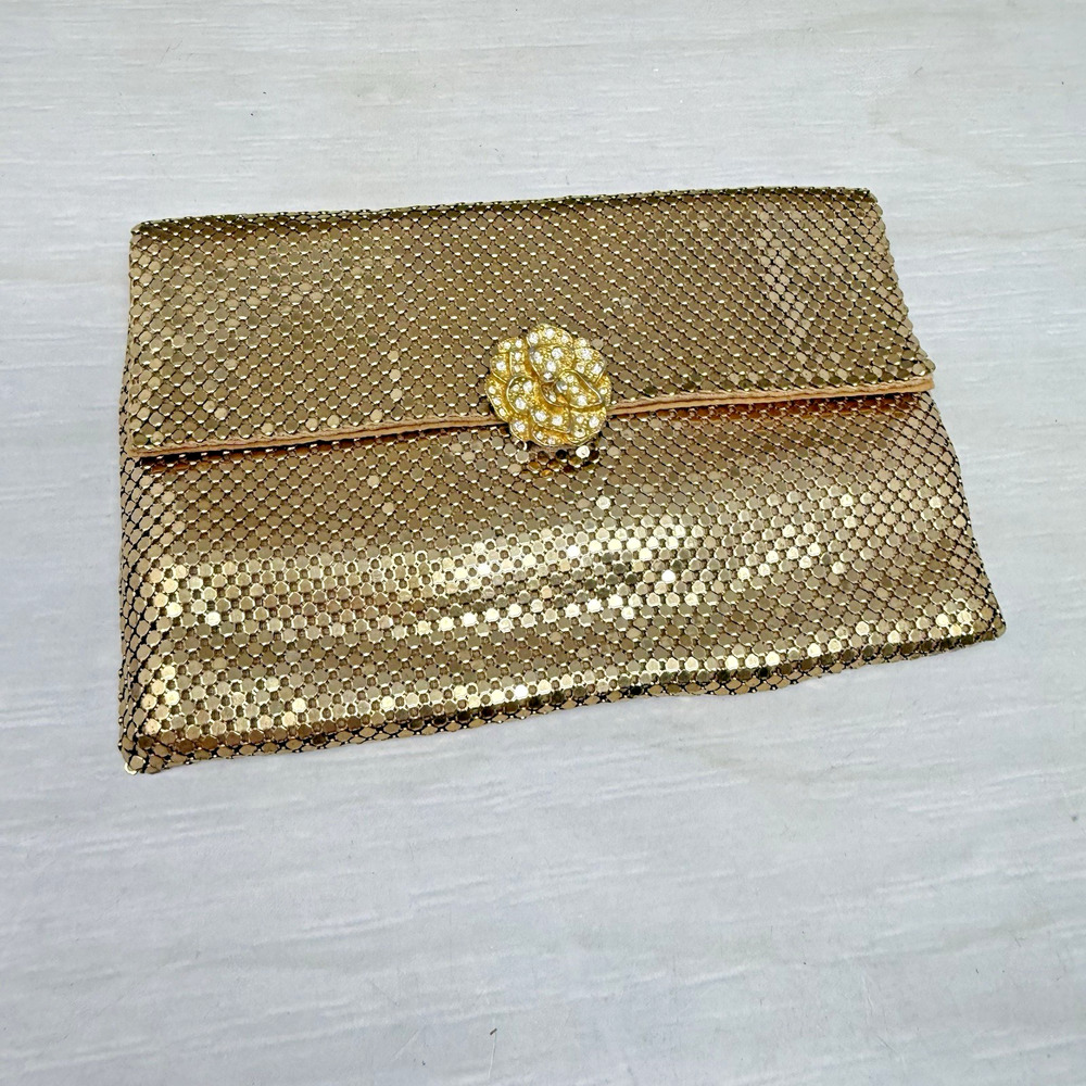 Vintage Whiting & Davis Gold Tone Metal Mesh Evening Cocktail Bag Purse Clutch
